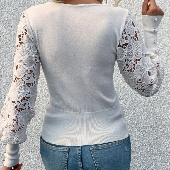 Luxe lace sleeve top - Picture 3 of 6